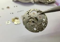 名士维修中心服务-更换配件